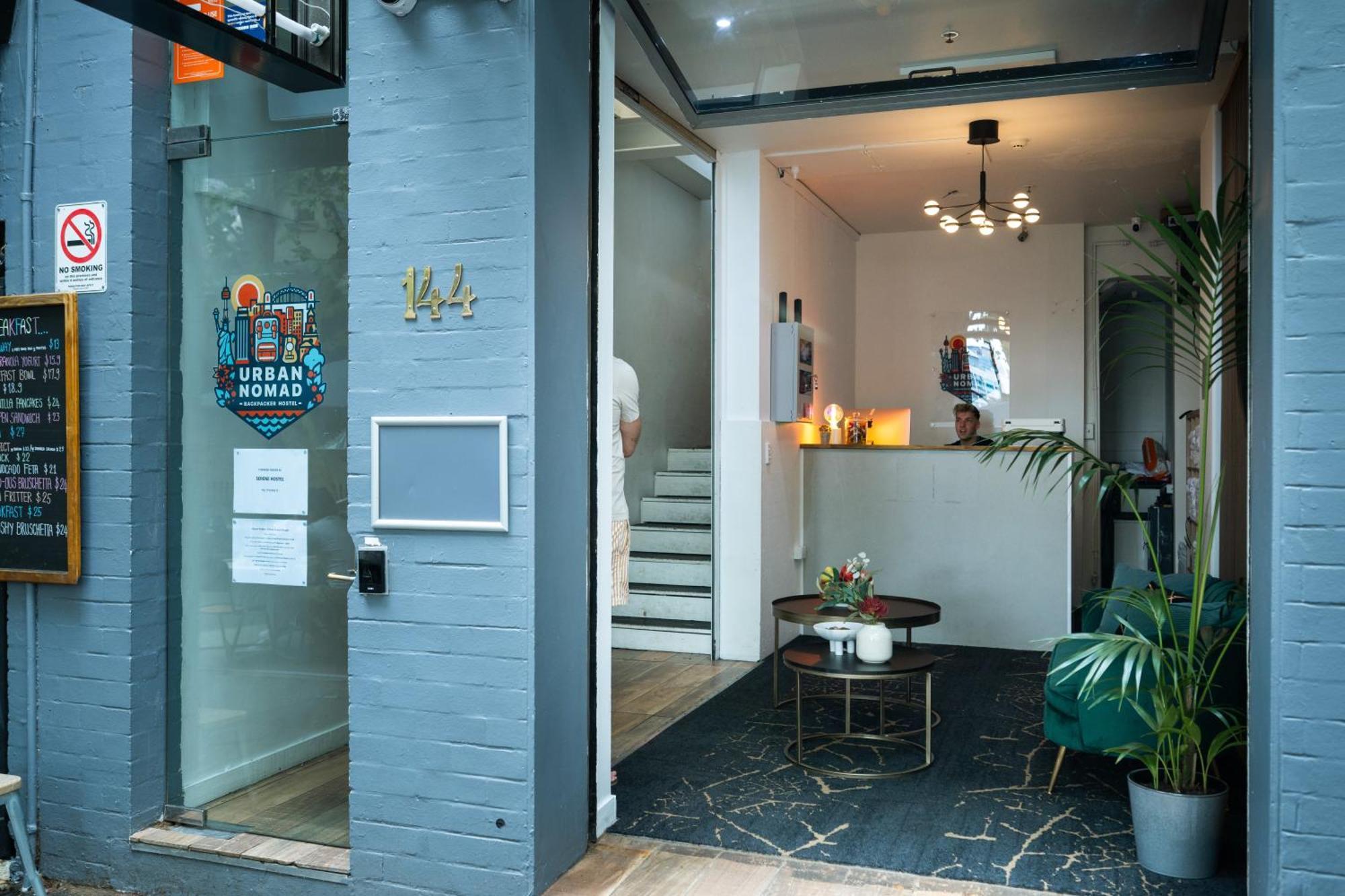 Хостел Urban Nomad Potts Point - 18 To 39 Only Сидней Экстерьер фото