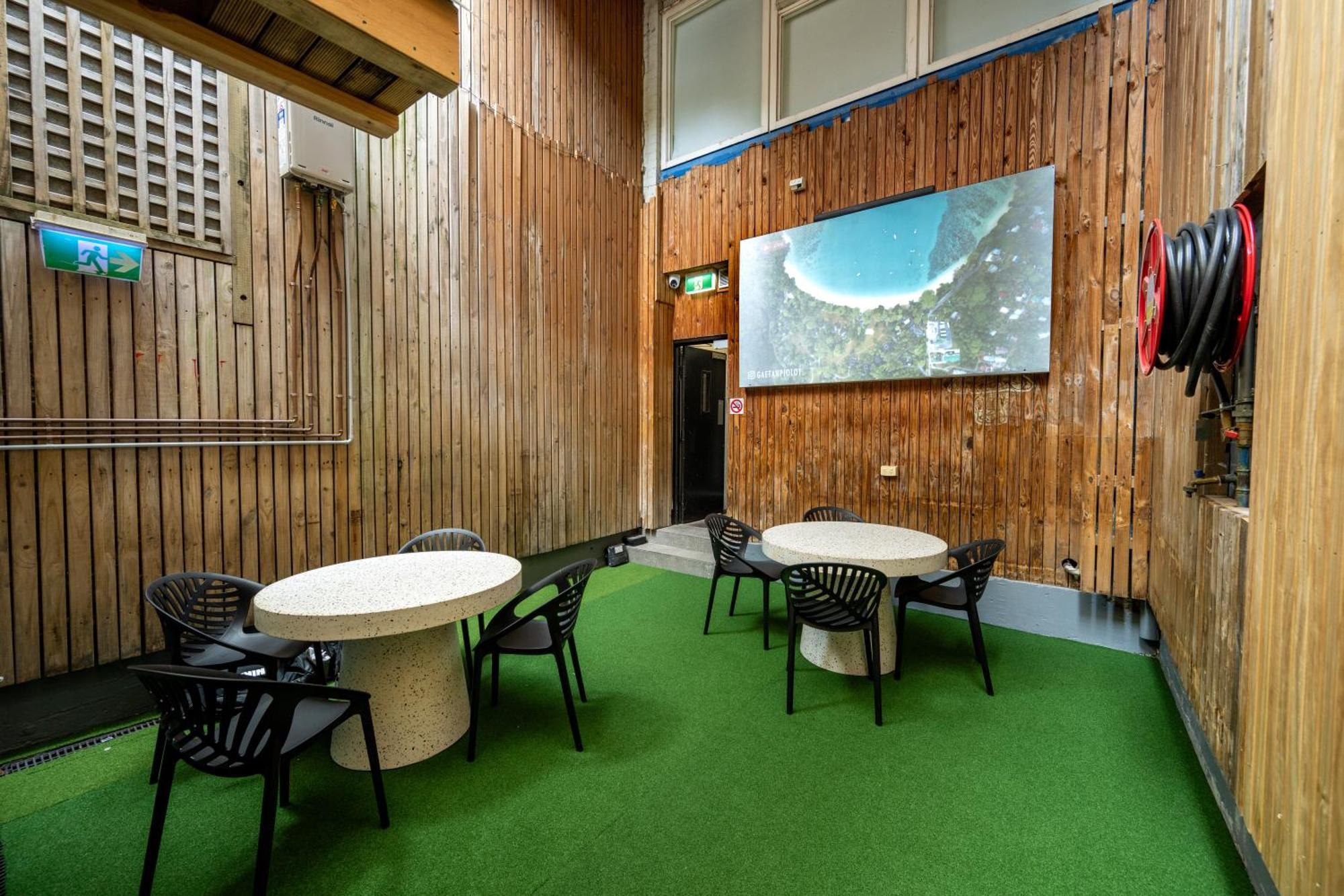 Хостел Urban Nomad Potts Point - 18 To 39 Only Сидней Экстерьер фото