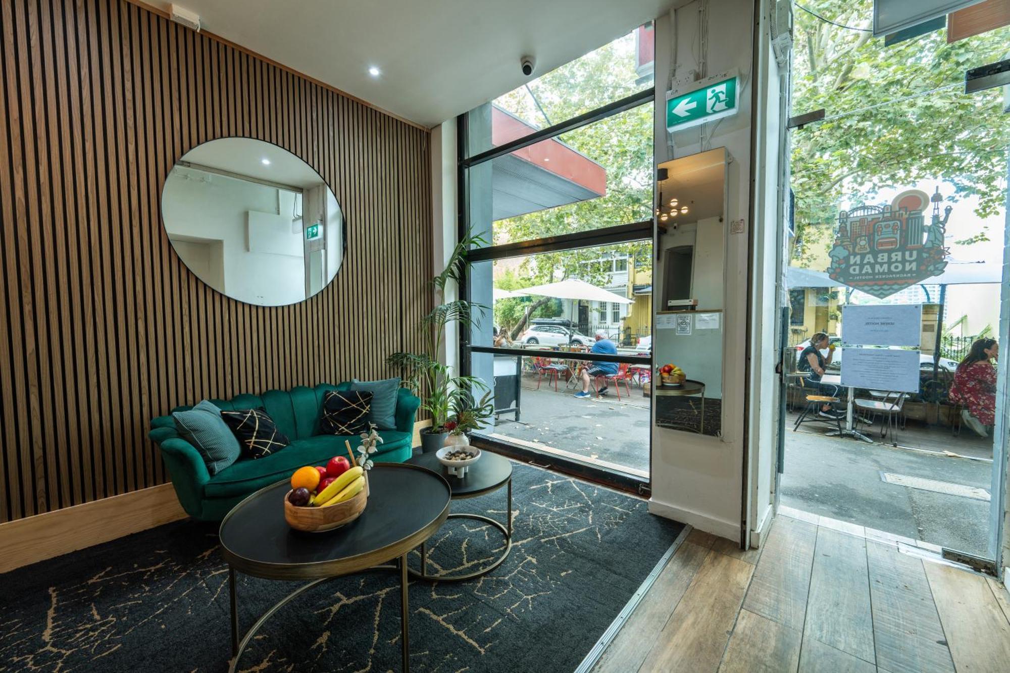 Хостел Urban Nomad Potts Point - 18 To 39 Only Сидней Экстерьер фото
