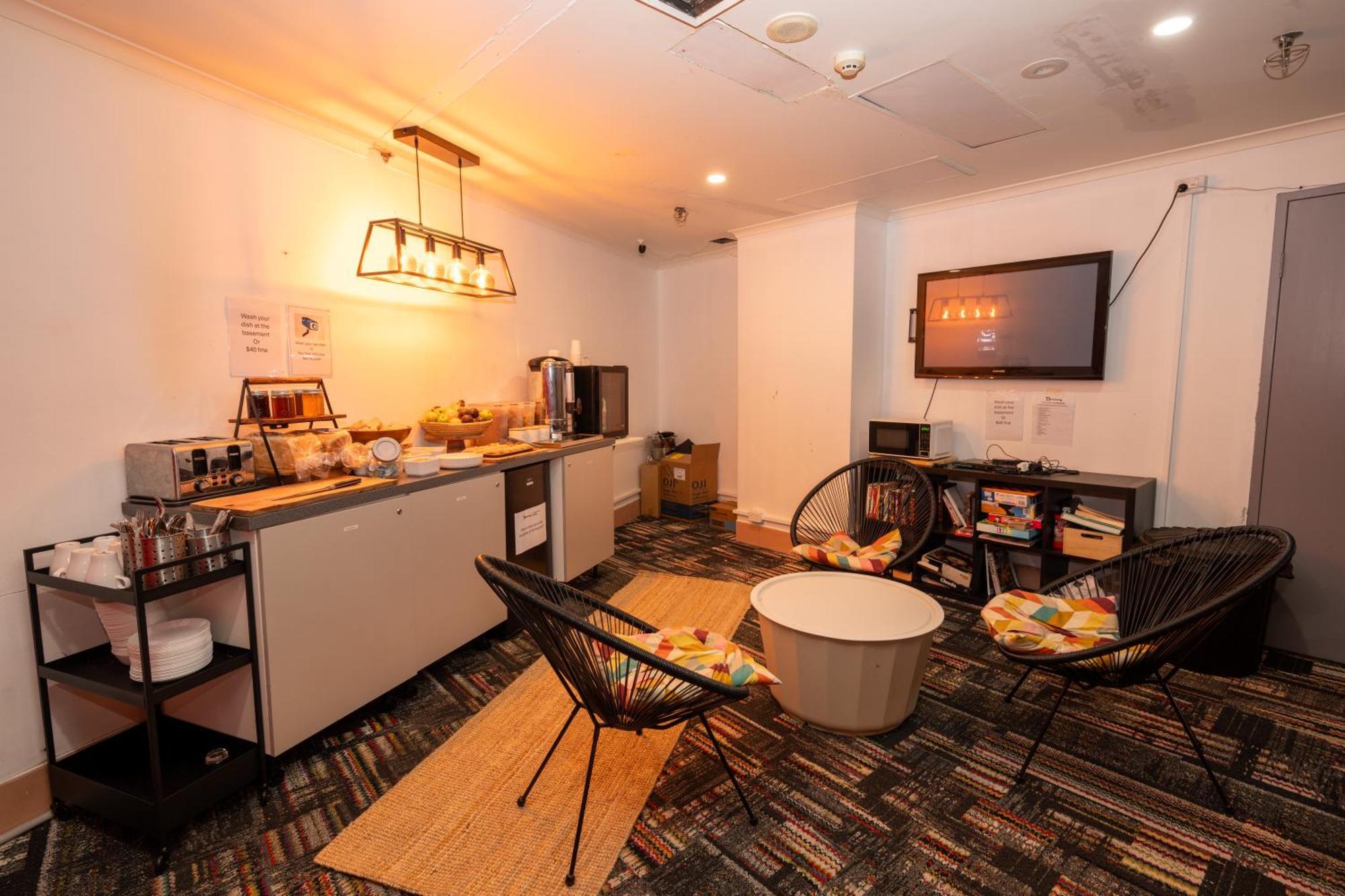 Хостел Urban Nomad Potts Point - 18 To 39 Only Сидней Экстерьер фото